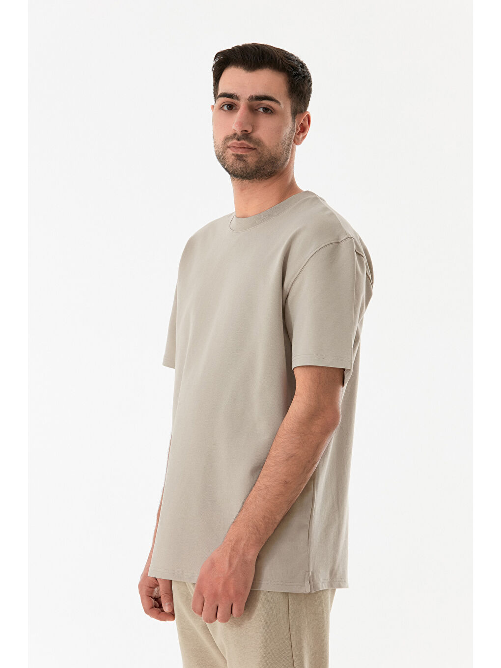 Bej Basic Bisiklet Yaka Tişört-1