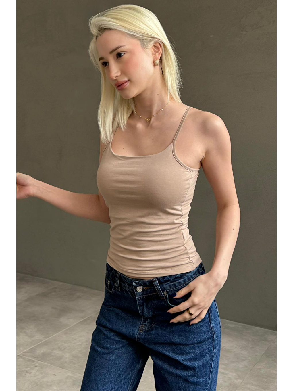 Bej Ayarlanabilir Kopçalı Askı Kadın Atlet Mg2676-4