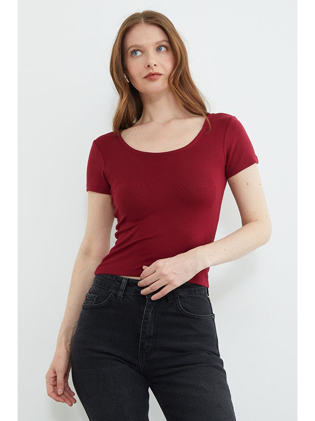 Bordo Basic U Yaka Crop Tişört