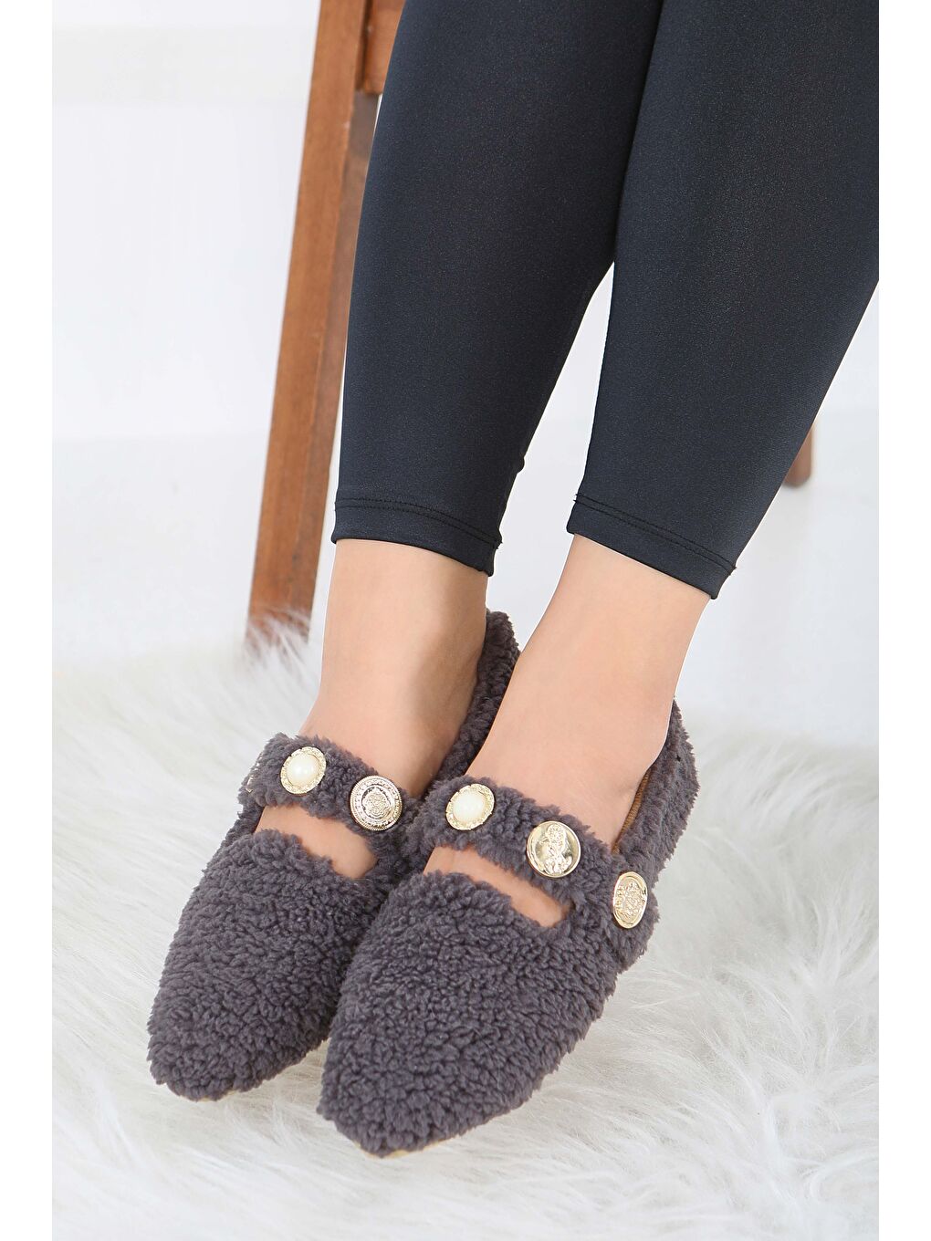 Kadın Antrasit İnci Ve Tuğra Detaylı Pelüş Babet - 27911-ANTRASIT