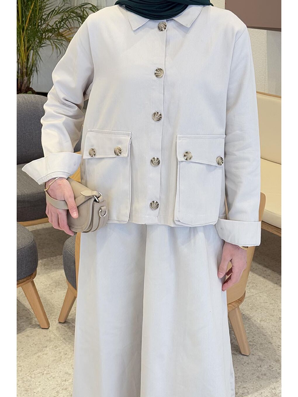 Bej Cep Detaylı İkili Etek Tesettür Takım Taş-2