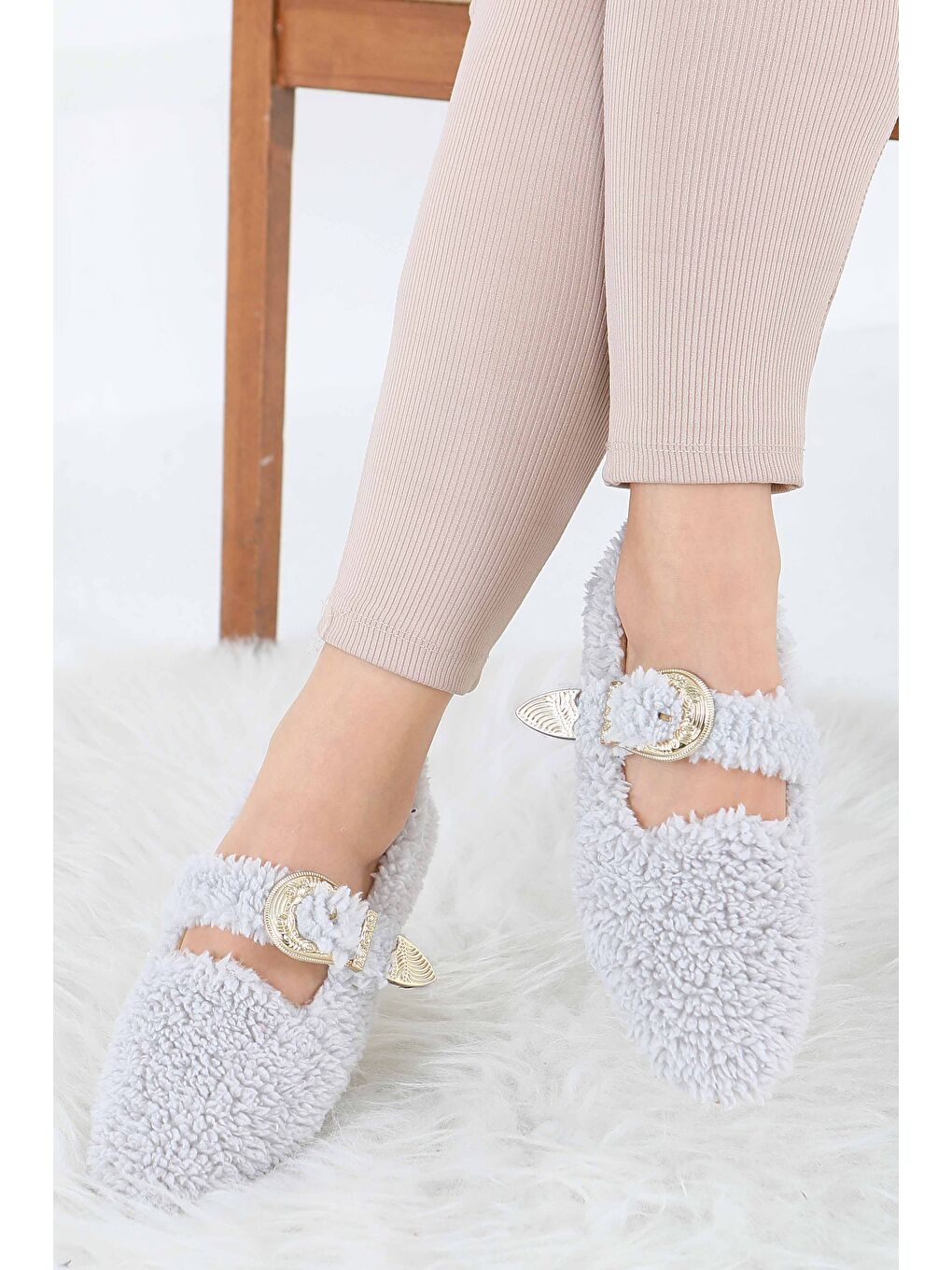 Kadın Gri Kemer Detaylı Pelüş Babet - 27910-GRI-3