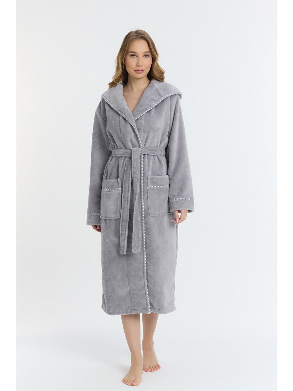 Gri Triga Kapüşonlu Kadın Bornozu %100 Pamuk-4