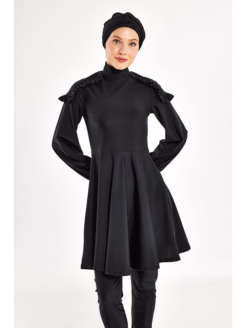 Tasarım Elastanlı Tam Kapalı Tesettür Mayo Yevı 1123 Siyah-4