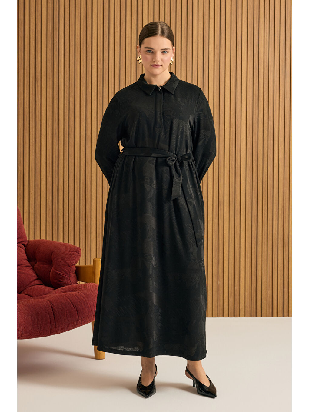 Siyah Jakarlı Örme Elbise-3