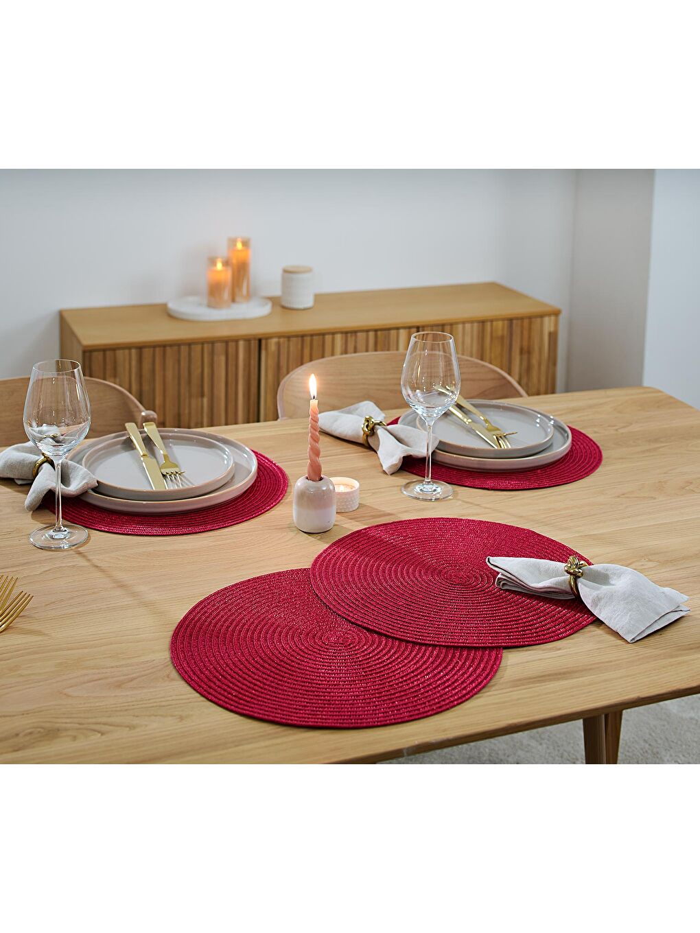 Renksiz Amerikan Servis, 4 lü Set, Yuvarlak, Kırmızı