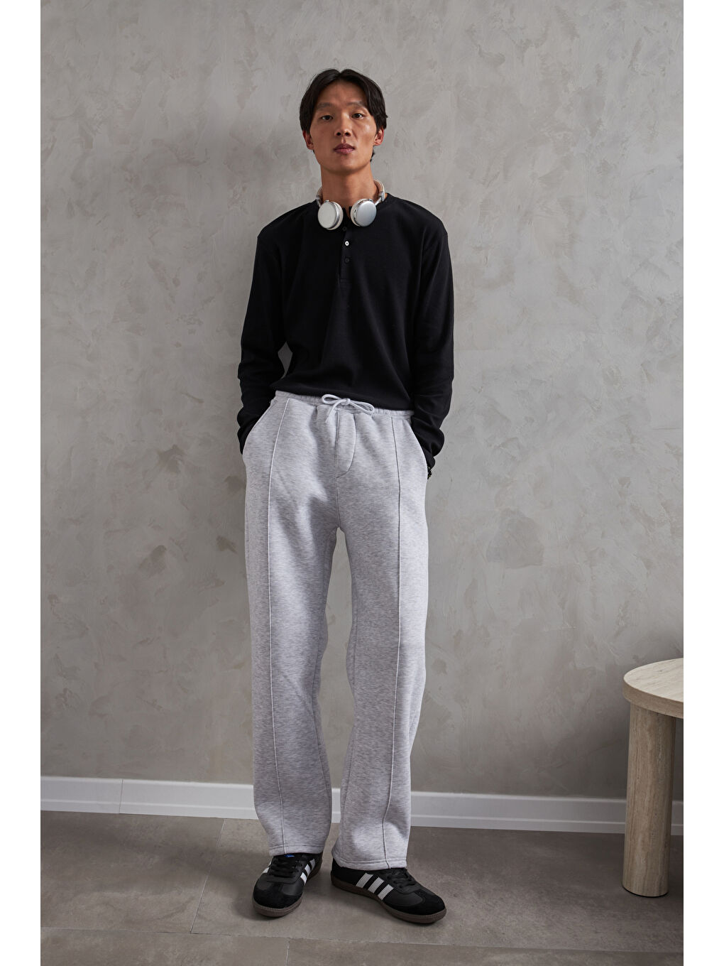 Gri Erkek Önü Dikiş Detaylı Baggy Eşofman Altı-3