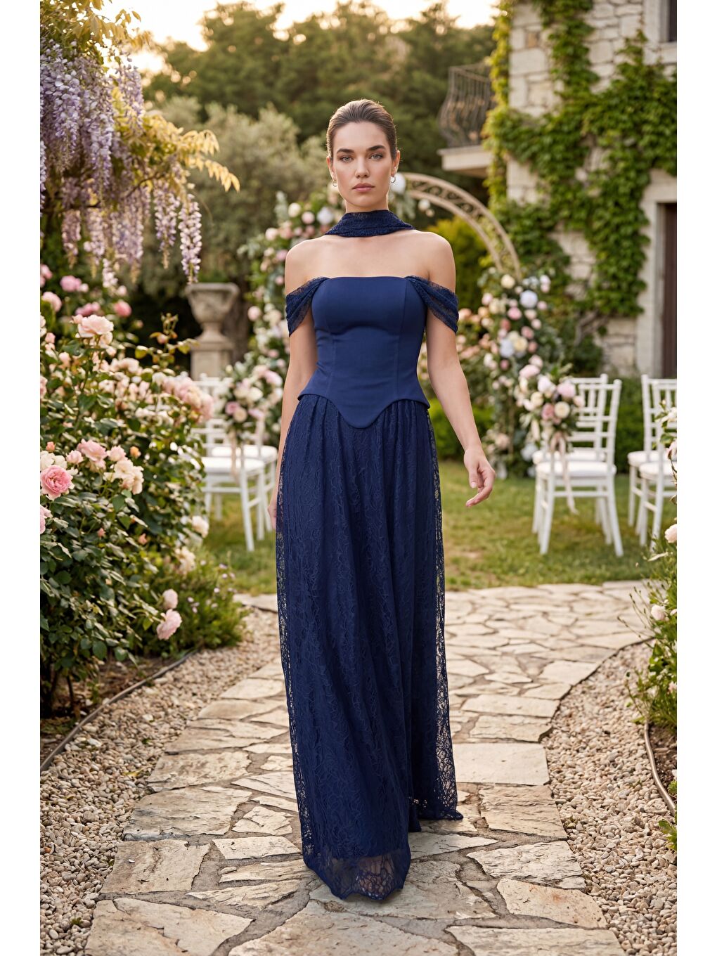 Kadın Lacivert Kayık Yaka Şal Yaka Dantel Detay Uzun Abiye Elbise-3