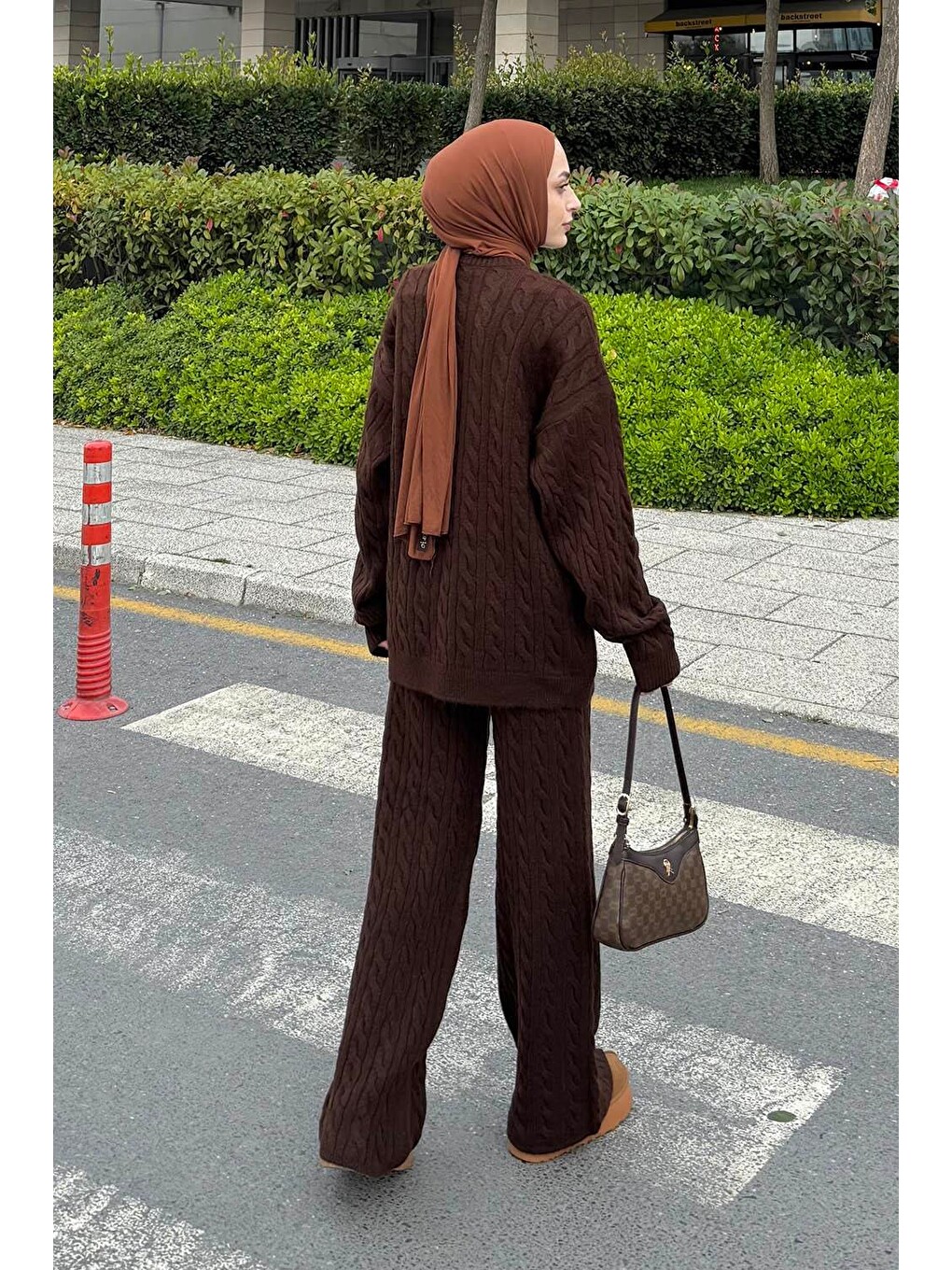 Örgülü Şardonlu Takım Acı Kahverengi-3