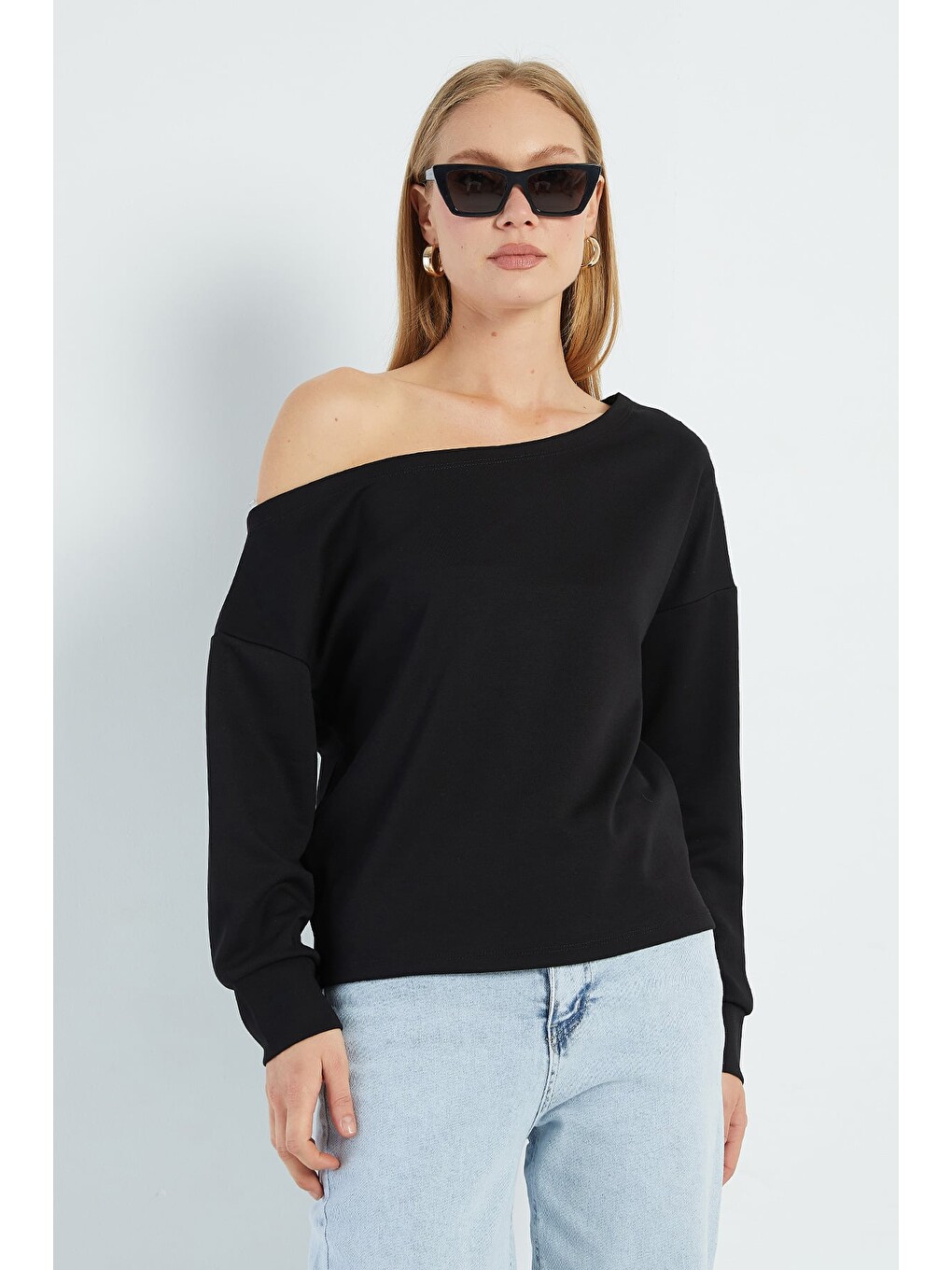 Siyah Basic Kayık Yaka Modal Sweatshirt-2