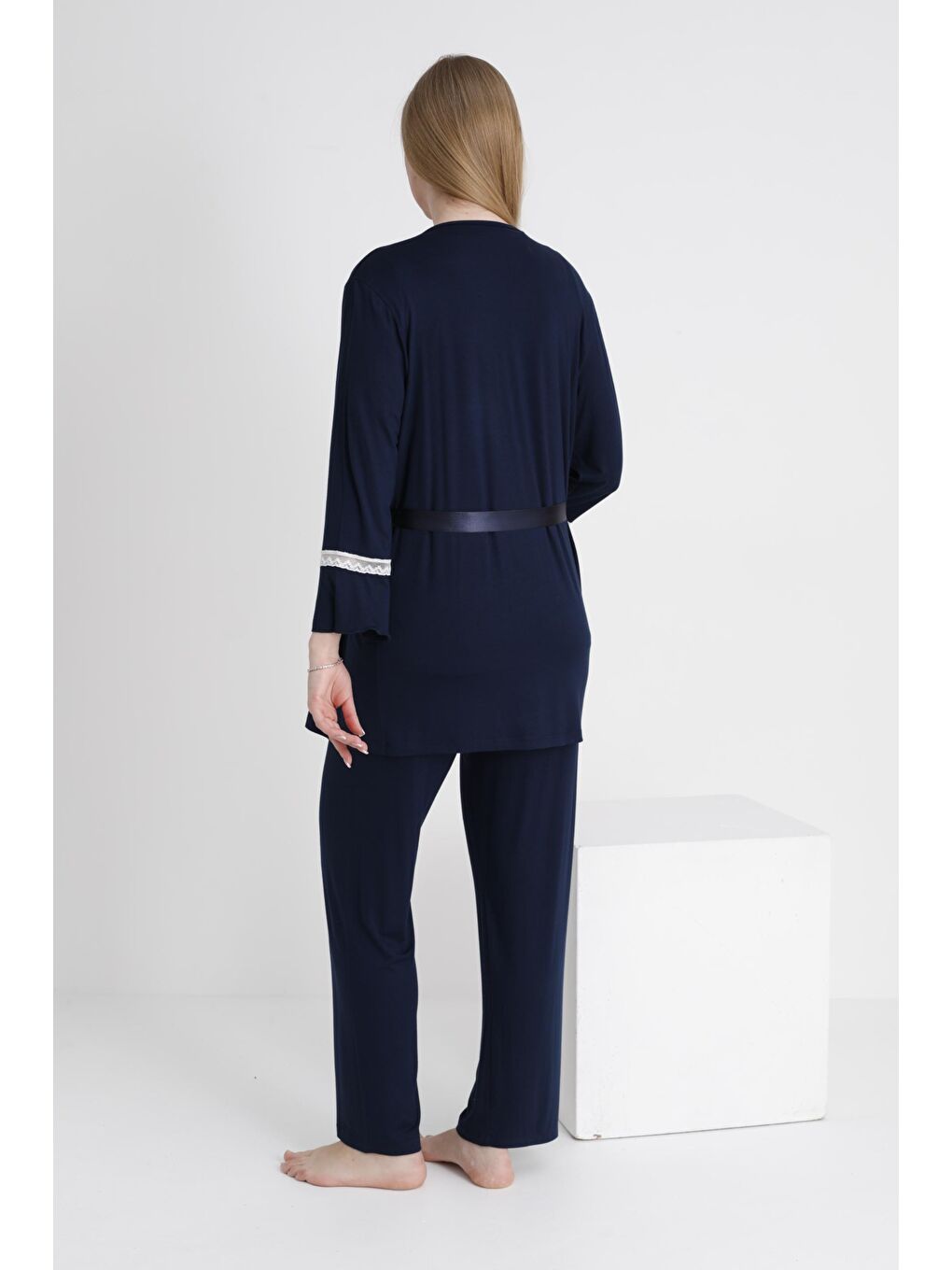 Lacivert Dantel Şeritli V Yaka Sabahlıklı Hamile ve Lohusa Pijama Takımı-1