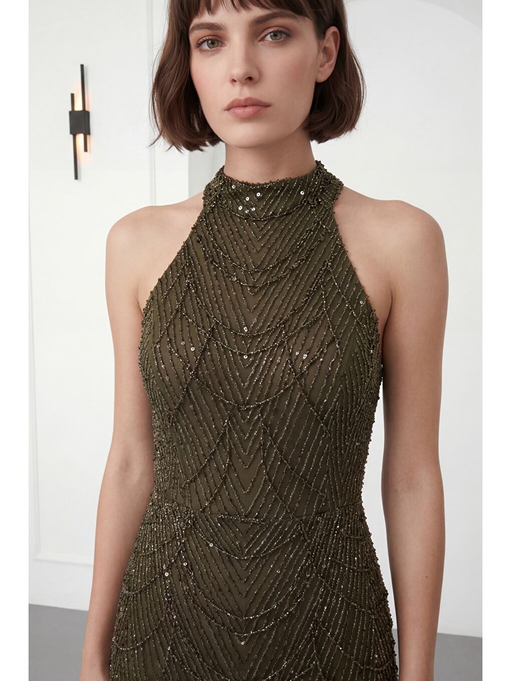 Kadın Haki Dar Kalıp Halter Yaka Taşlı Uzun Balık Abiye Elbise-2