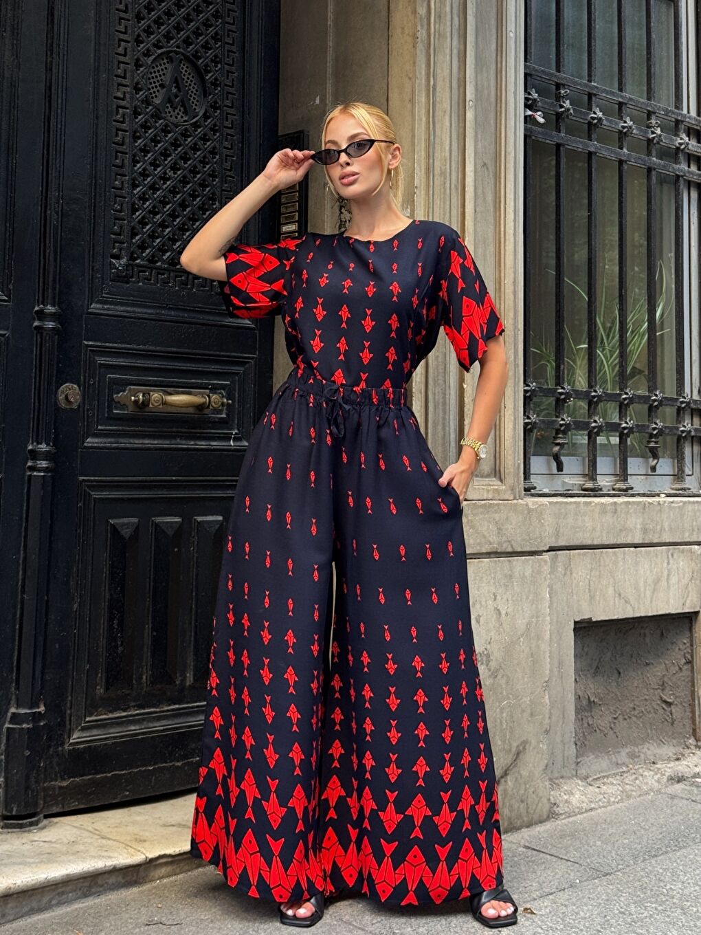 Lacivert Viskon Kumaş Desenli Bol Paça Alt Üst Takım-2