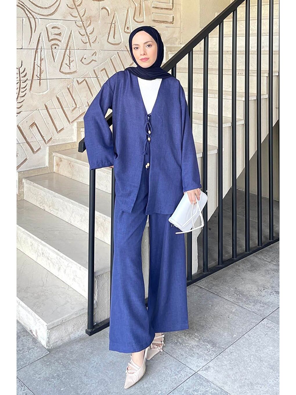 Ön Çift Bağcık Detaylı Kimono Tesettür Takım Lacivert