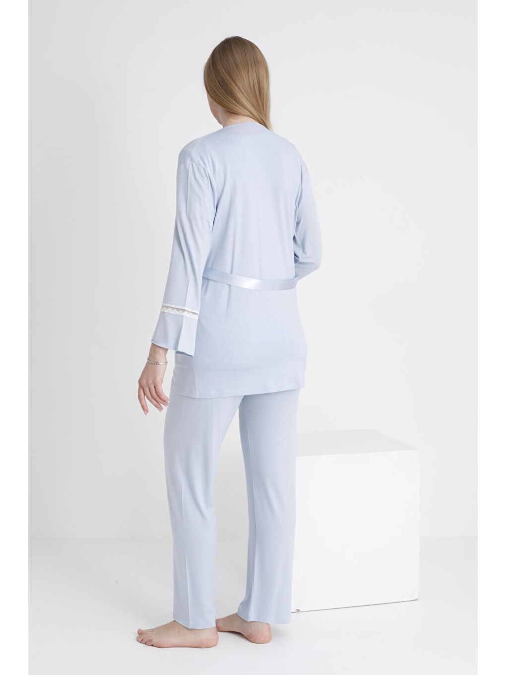 Bebe Mavisi Dantel Şeritli V Yaka Sabahlıklı Hamile ve Lohusa Pijama Takımı-2