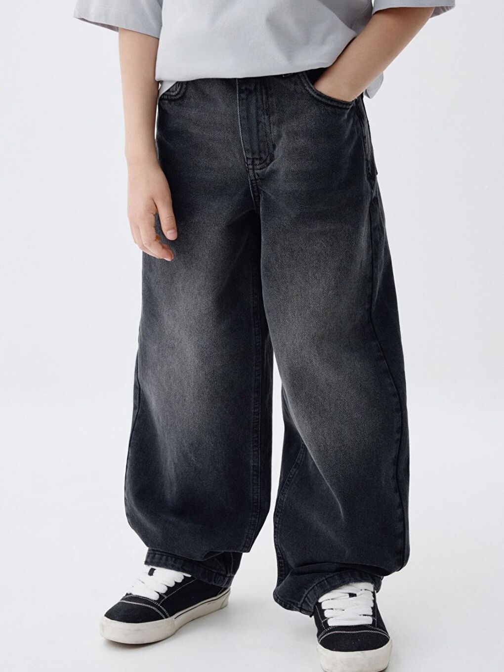 Siyah Erkek Çocuk Baggy Fit Jean Pantolon  6-15 Yaş  Rahat ve Trend-1