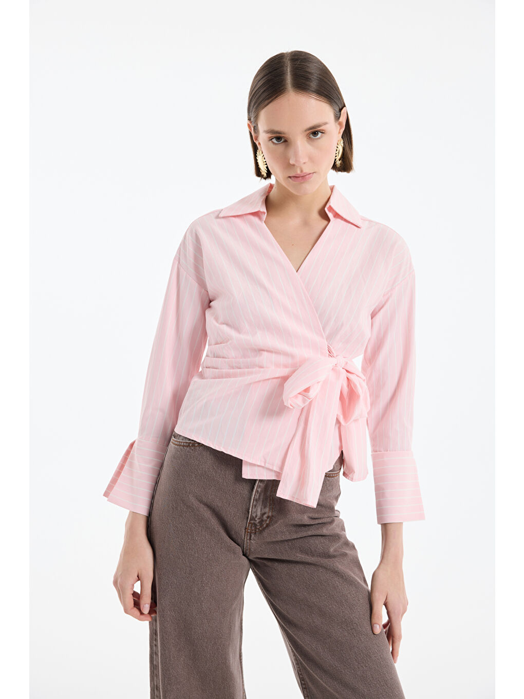 Kruvaze Bağlamalı Çizgili Bluz Pembe