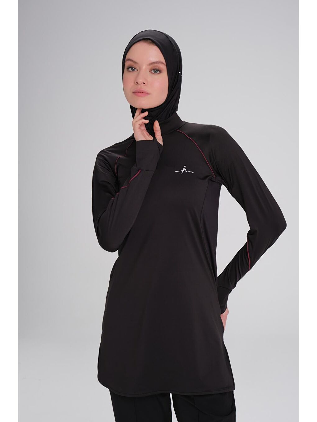 Active H-Per Biyeli Uzun Kollu Fermuarlı Yaka Siyah Tesettür Antrenman Tişörtü Act-18-3