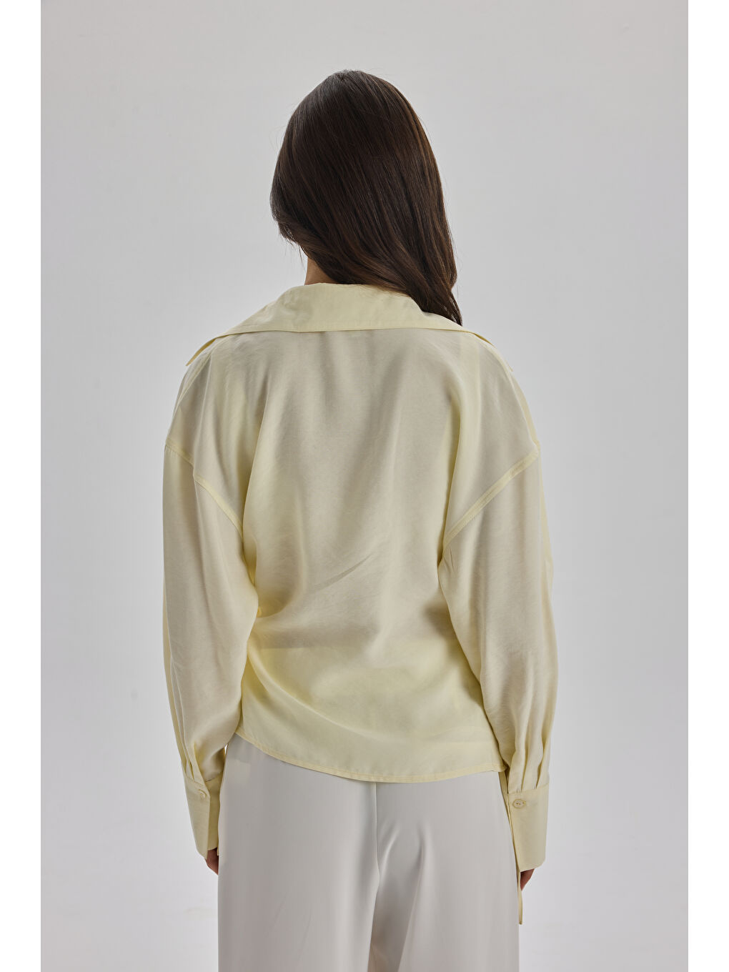 Asteria Bağlama Detay Sarı Dökümlü Gömlek-4