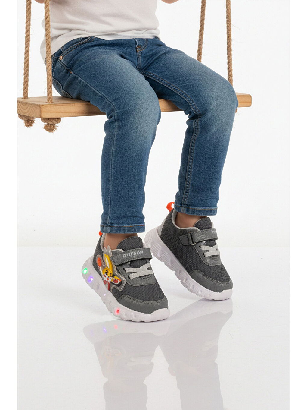 Gri Füme Cırtlı Işıklı Hafif Unisex Çocuk Spor Ayakkabı 1015 P-1