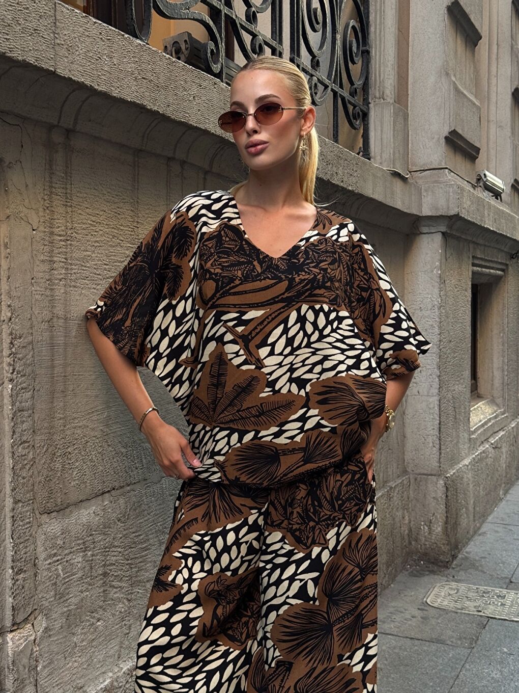 Kahverengi V Yaka Viskon Kumaş Bol Paça Alt Üst Takım-4