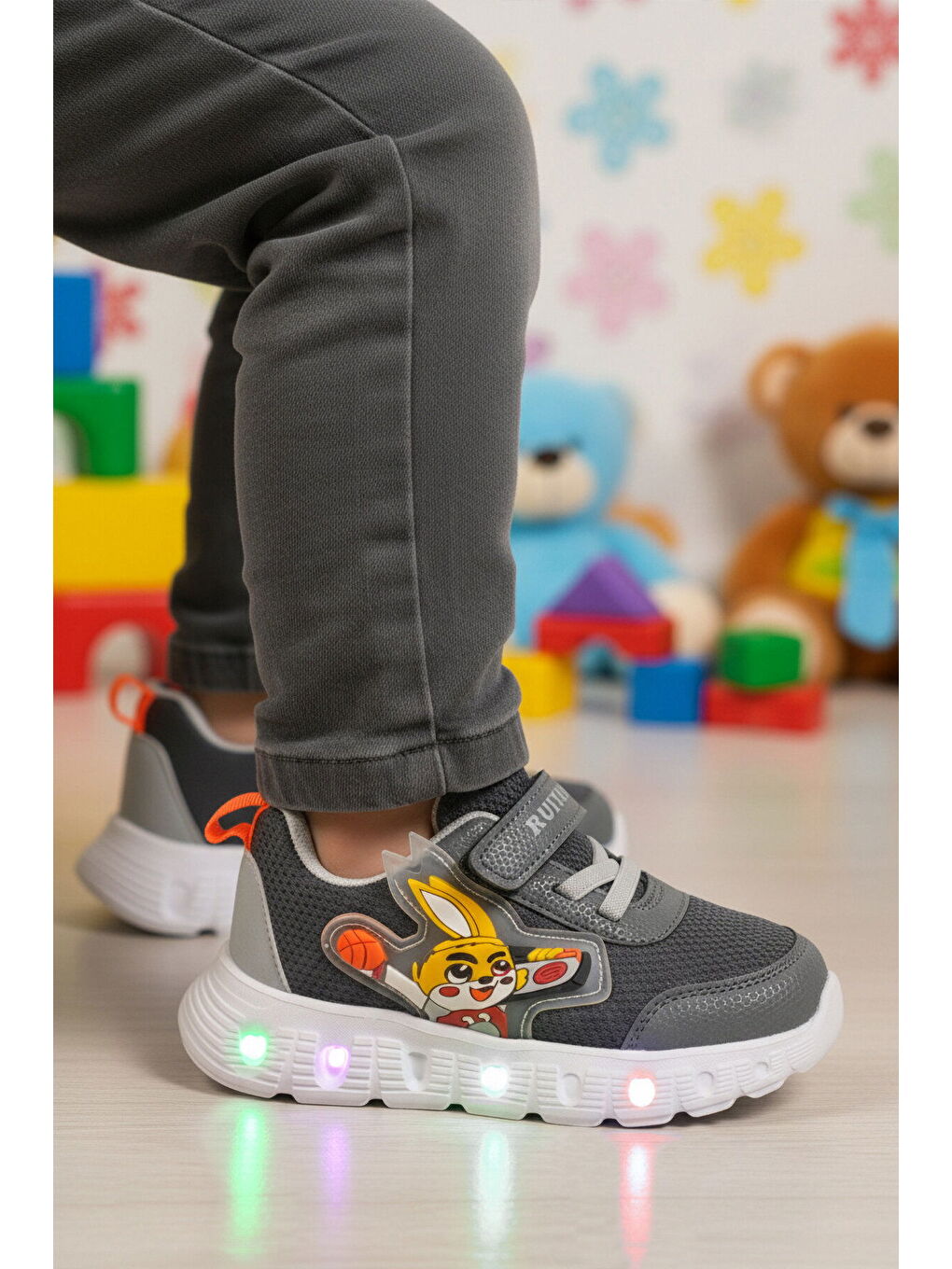 Gri Füme Cırtlı Işıklı Hafif Unisex Çocuk Spor Ayakkabı 1015 P-2