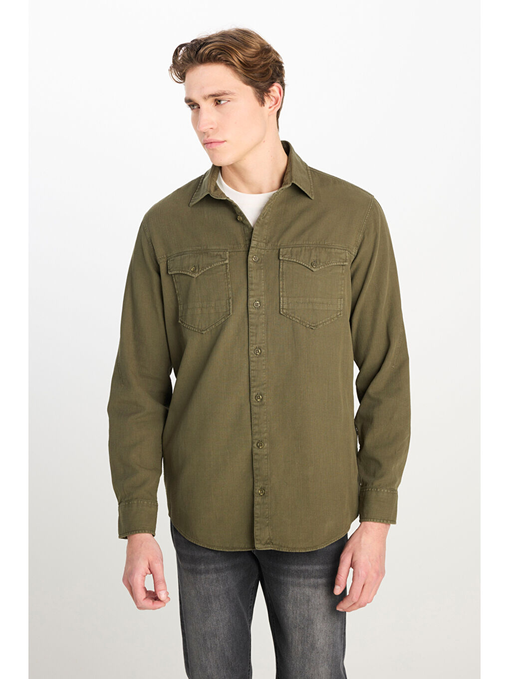 Haki Regular Fit Normal Kesim %100 Pamuk Gömlek Ceket