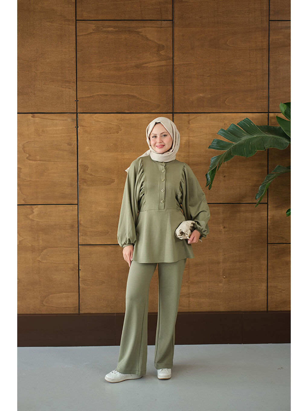 Kadın Çıtçıt Büzgü Detay İkili Takım Yeşil-4