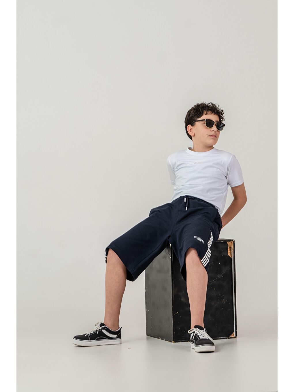 Lacivert Boston Nyc Baskılı Yanları Şeritli Erkek Çocuk Şort-5