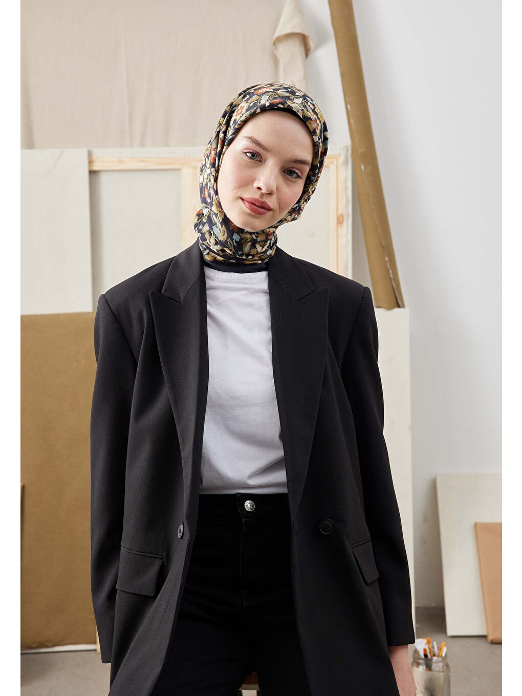 Etnıc Desen Pamuk İpek Eşarp Siyah-2