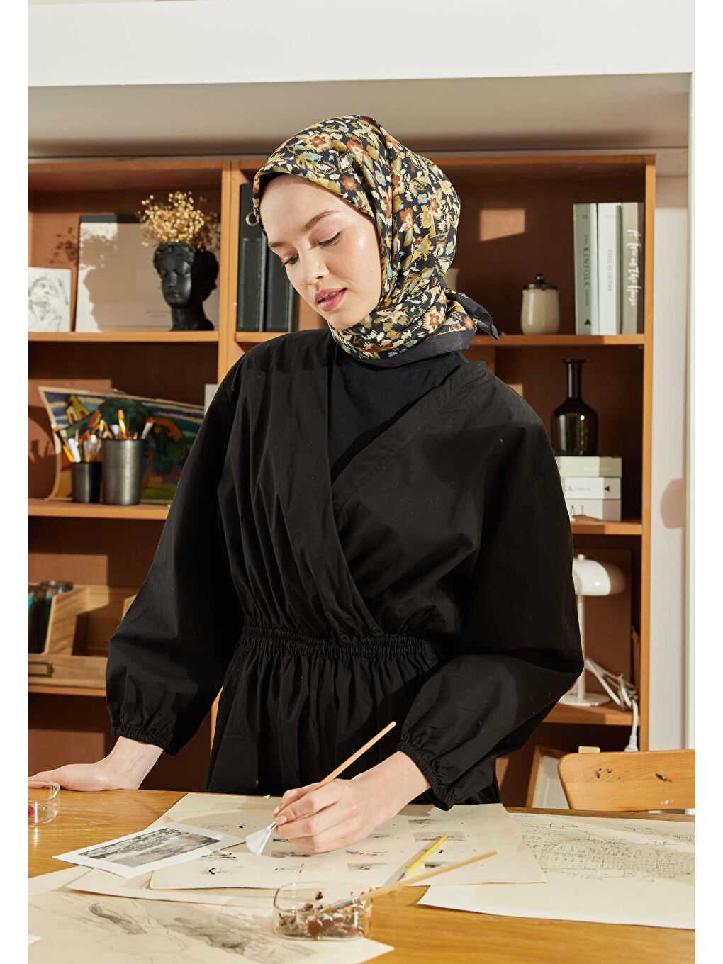 Etnıc Desen Pamuk İpek Eşarp Siyah-3