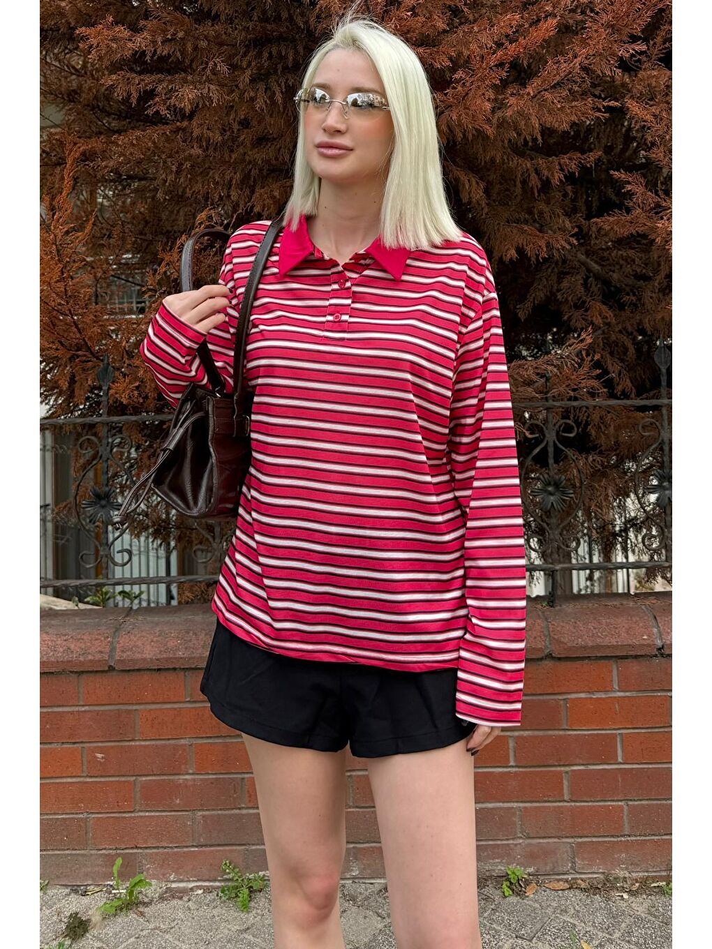 Kırmızı Çizgili Düğmeli  Polo Yaka Kadın Uzun Kollu Tişört  Mg2574-4
