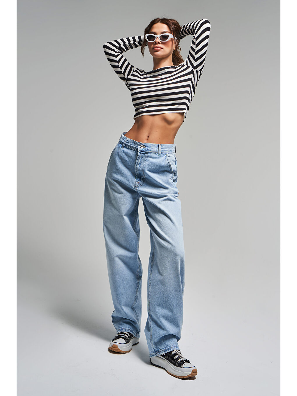 Mavi Kadın Ice Rengi Juniper 2S5-3 Skater Fit %100 Pamuk Orta Bel Bol Kesim İç Boy 80cm Denim Jean-4