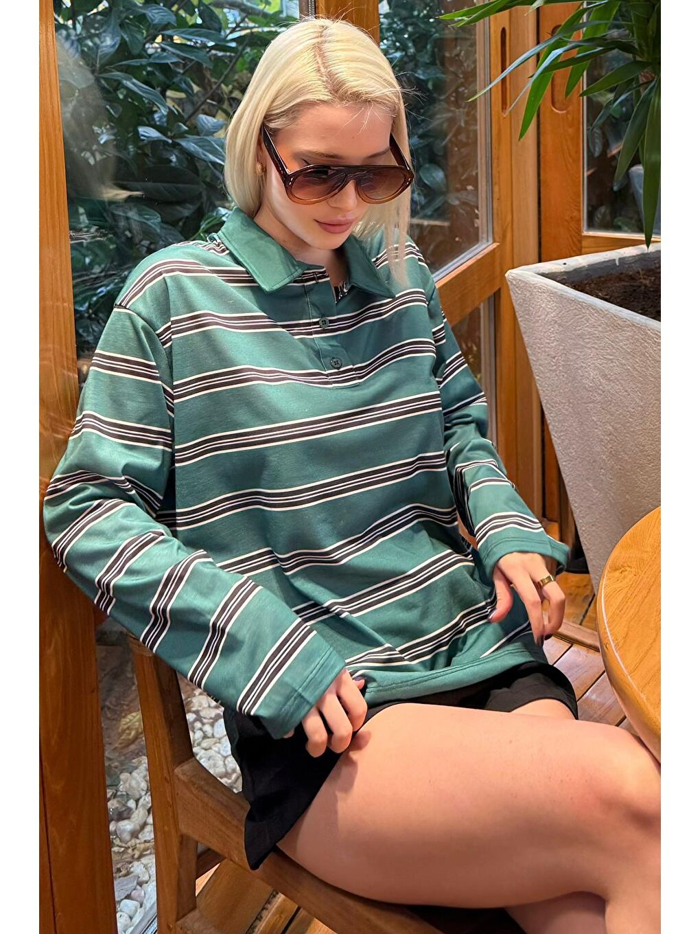 Yeşil Çizgili Düğmeli  Polo Yaka Kadın Uzun Kollu Tişört  Mg2574-6