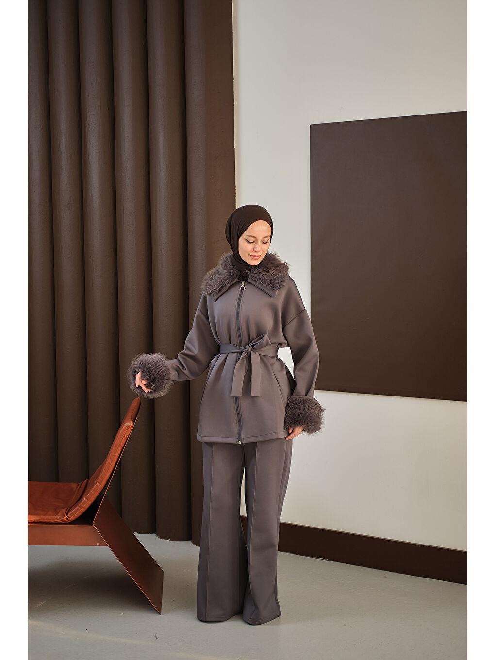 Kadın Kolları Ve Yakası Kürk Detay Takım Antrasit