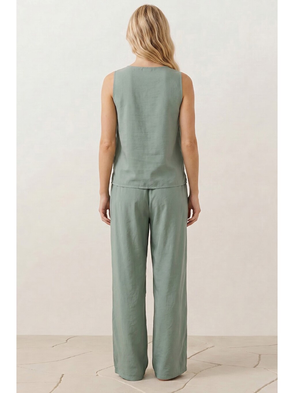 Yeşil Kalın Askılı Bluz Beli Lastikli Pantolon Dokuma Modal Alt-üst Takım 8051-3