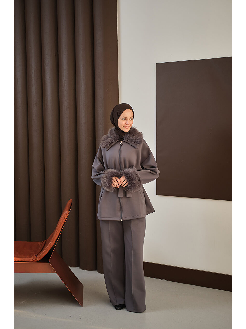 Kadın Kolları Ve Yakası Kürk Detay Takım Antrasit-1