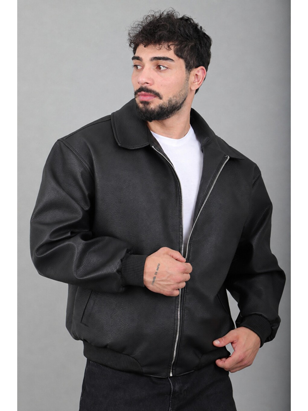Siyah Bel Lastikli Yakalı Suni Deri Mont Kmd 839_50518-3