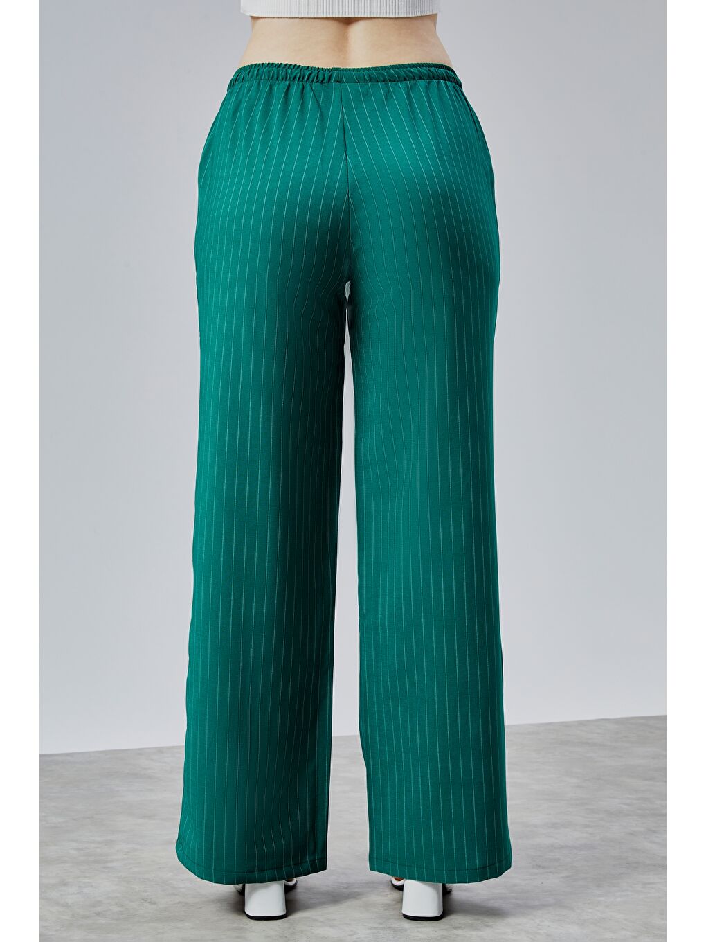Yeşil Kadın Pantolon Geniş Paça Yüksel Bel Cepli Çizgili Pantolon ÇİZGİLİ-PANTOLON-4