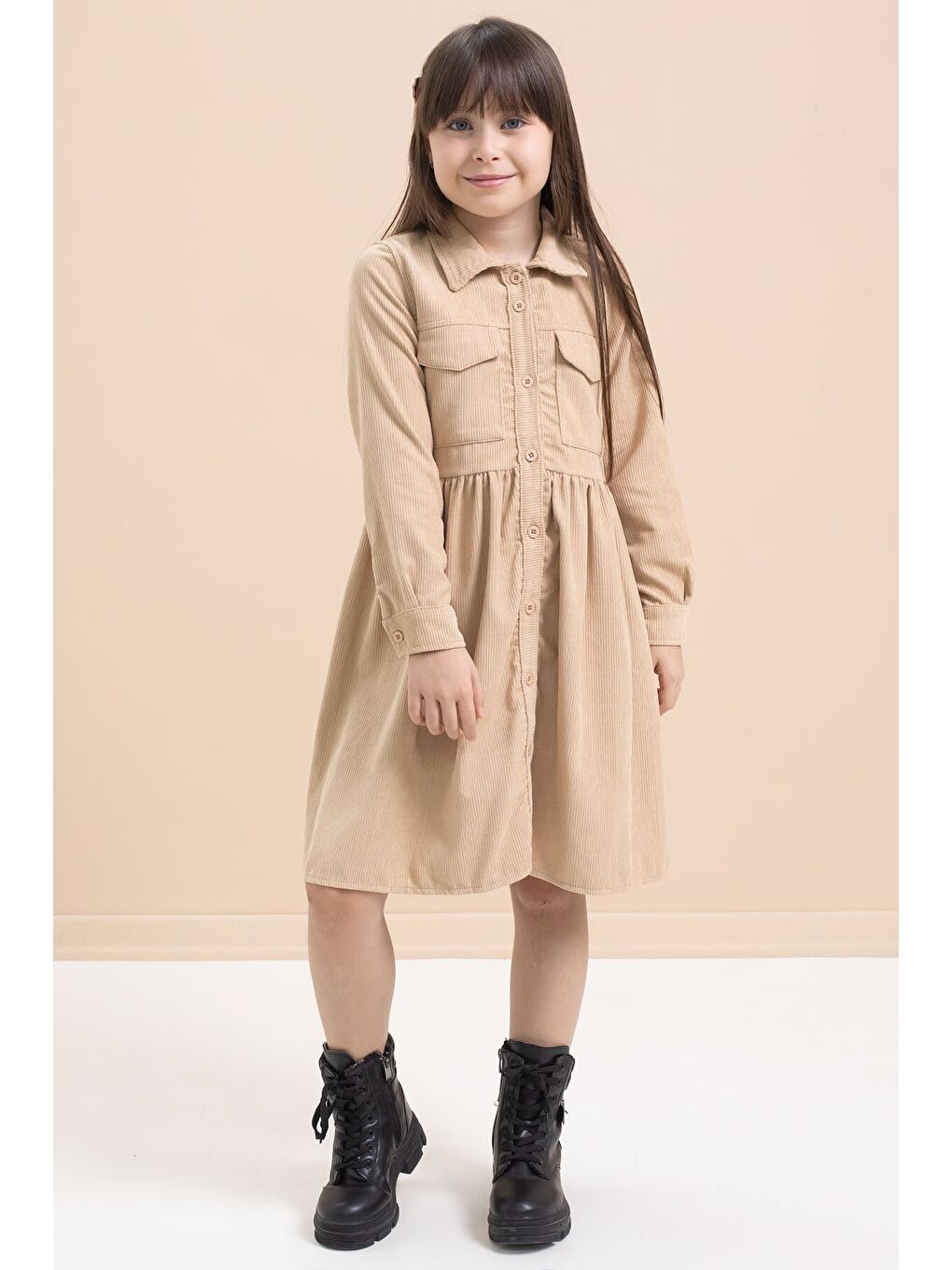 Kahverengi Kız Çocuk Cep Detaylı Kadife Desenli Elbise 21548-2