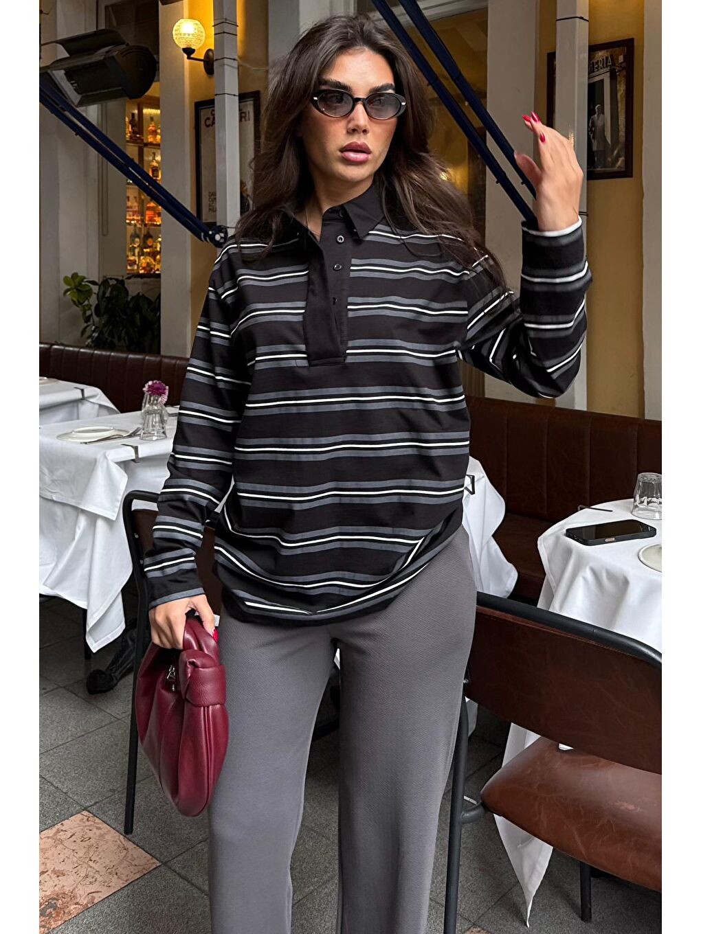 Siyah Çizgili Düğmeli Polo Yaka Kadın Uzun Kollu Tişört  Mg2587-5