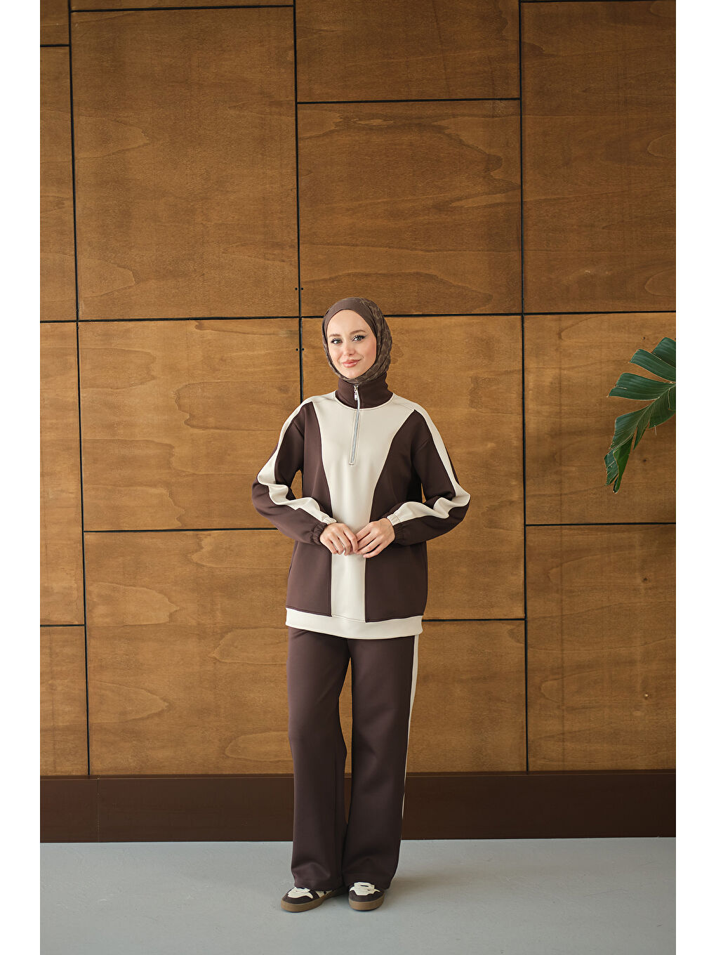Kadın Çift Renk Fermuar Detay Takım Kahverengi-4
