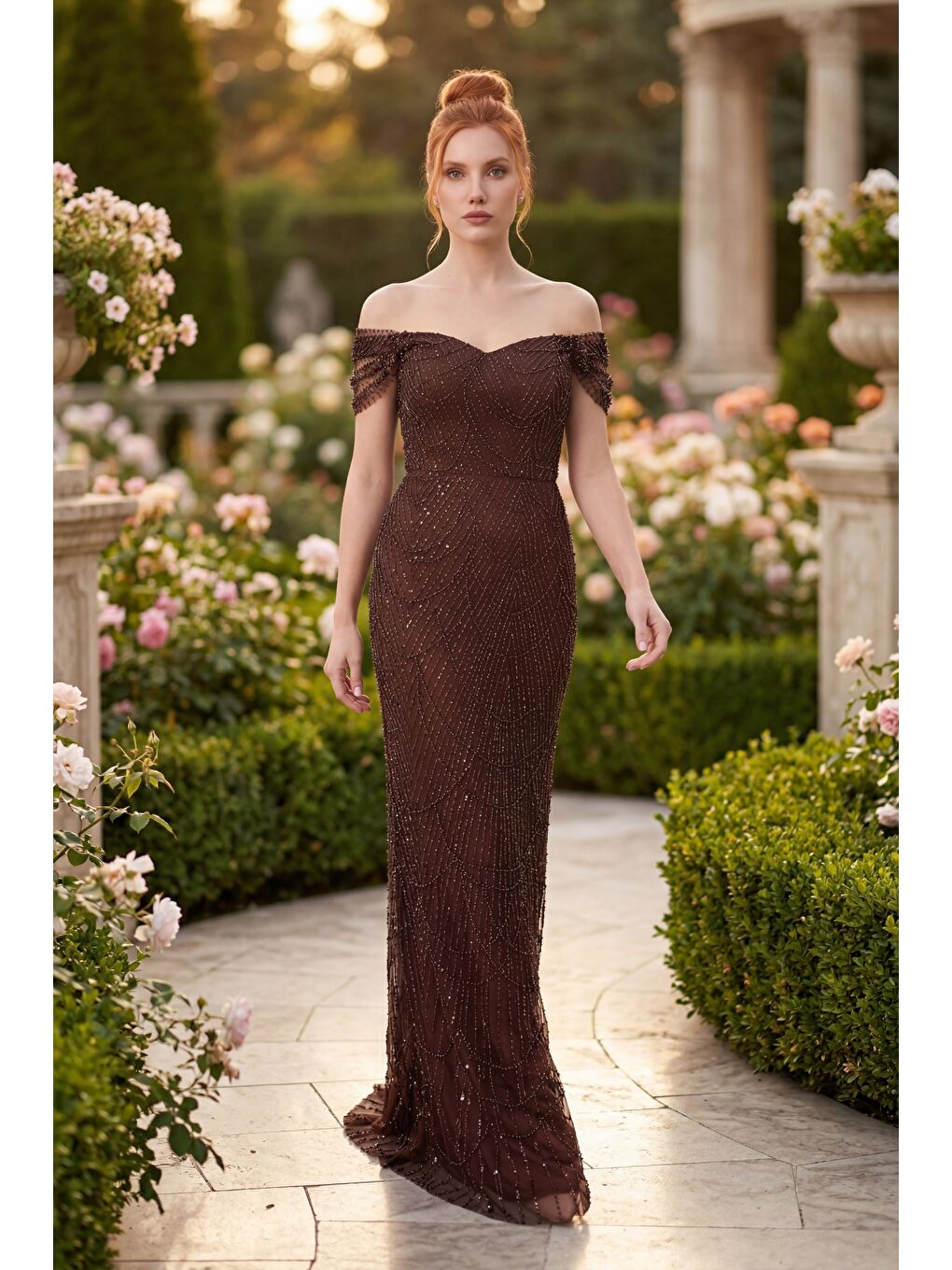 Kadın Kahverengi Kayık Yaka Boncuklu Uzun Abiye Elbise-4