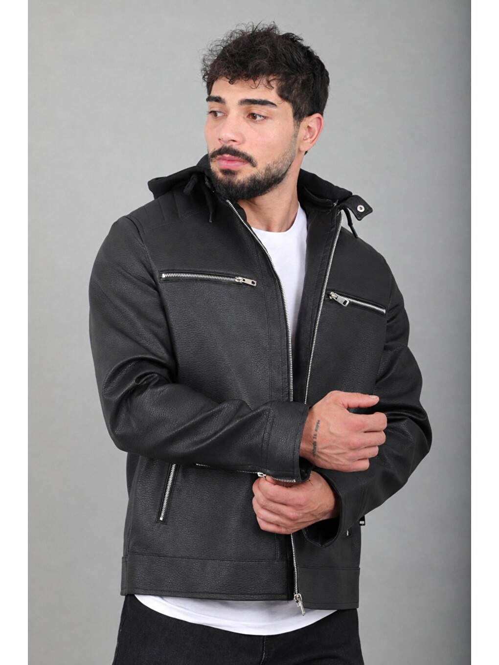 Siyah Penye Kapüşonlu Suni Deri Mont Kmd 836_50519-3