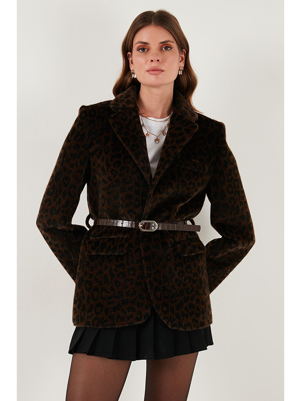 Kahverengi Leopar Desenli Regular Fit Kemer Detaylı Pelüş Dokulu Blazer Ceket 6839614-2