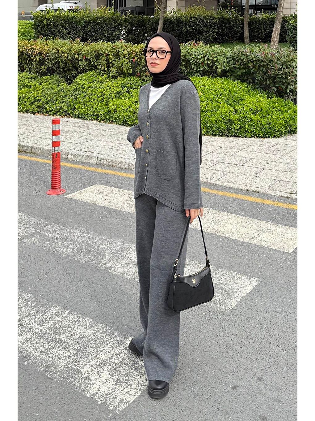 Cepli Hırkalı Takım Gri-1