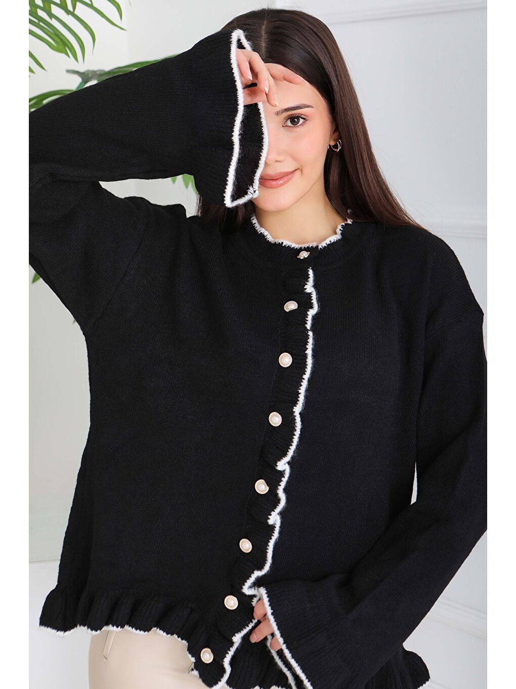İnci Düğmeli Triko Hırka Siyah - 28005-SIYAH-2