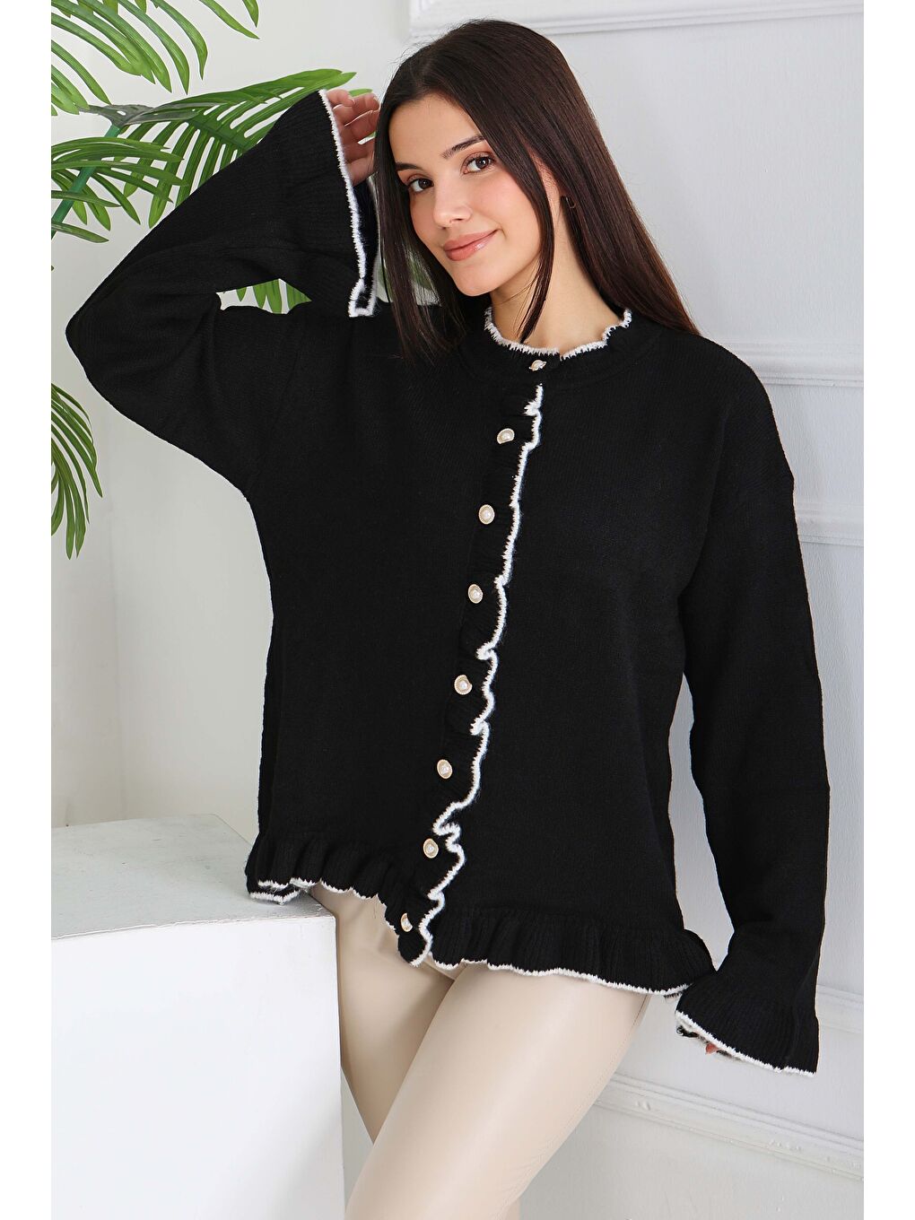 İnci Düğmeli Triko Hırka Siyah - 28005-SIYAH-3