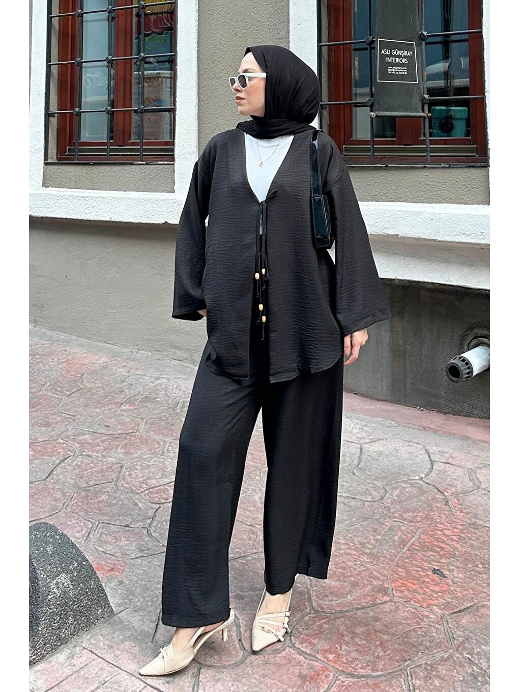 Ön Çift Bağcık Detaylı Kimono Tesettür Takım Siyah