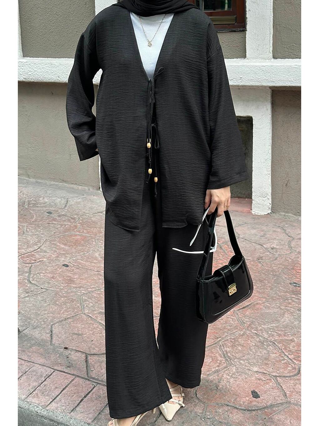 Ön Çift Bağcık Detaylı Kimono Tesettür Takım Siyah-1